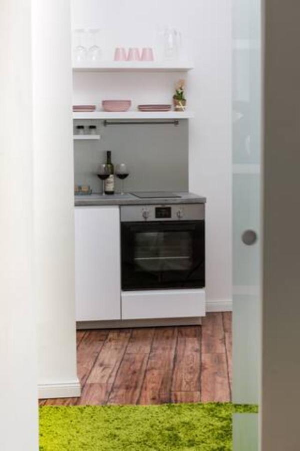 Hi-Bp Design Home Apartments In The Heart Of Budapest Ngoại thất bức ảnh